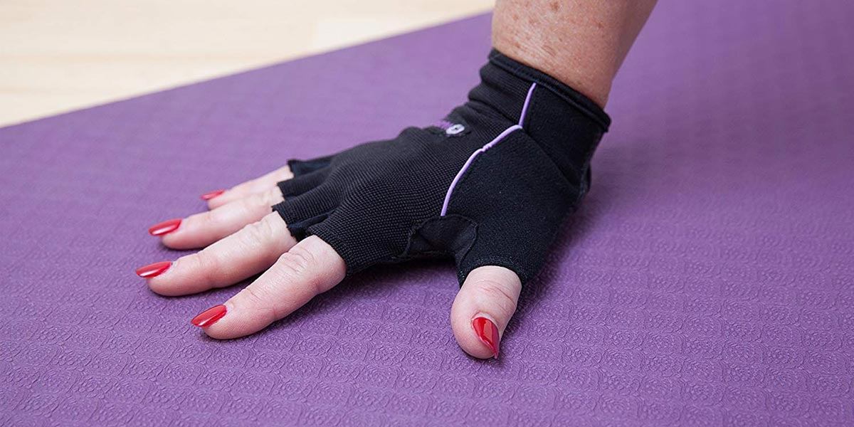 The Best Yoga Gloves - Best Braces